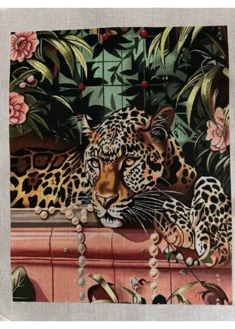 Leopard and Pearls (Oasis Needlepoint)