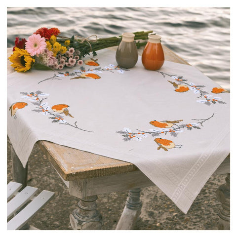 Robins Tablecloth (Vervaco)