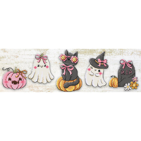 Boo Crew Ornaments (Letistitch)