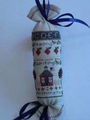 Schoolhouse Needle Roll