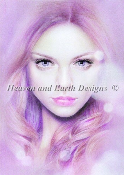 Soft Curls and Long Lashes - Bec Winnel
