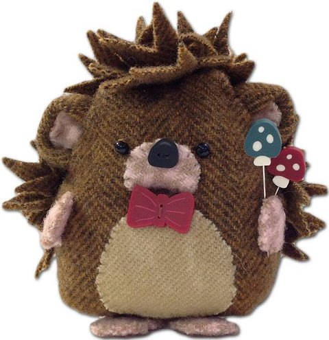 Horace Hedgehog Pincushion (pattern)