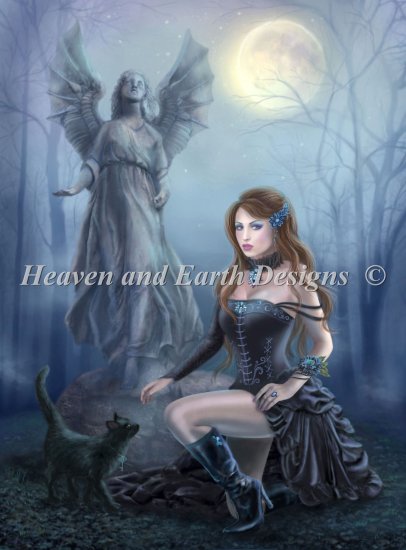 Fantasy Woman and Black Cat - Alena Lazareva