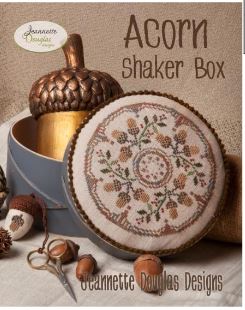 Acorn Shaker Box
