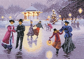 Christmas Skaters (Aida)