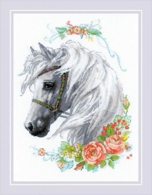 White Mane and Roses