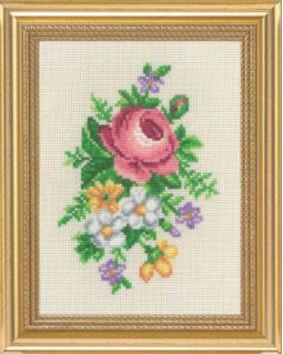 Rosa and White Flowers