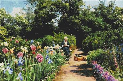 Knitting In the Garden