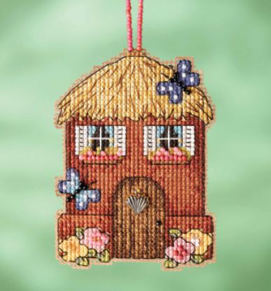 Straw House (2022)