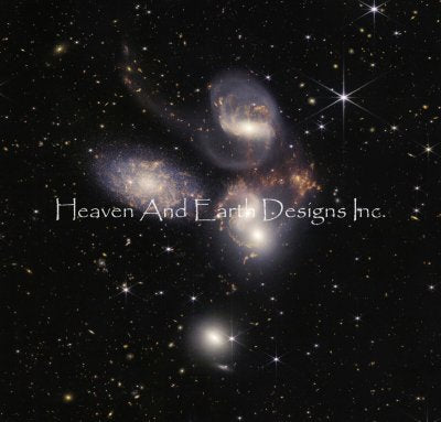 Stephans Quintet - Nasa Images