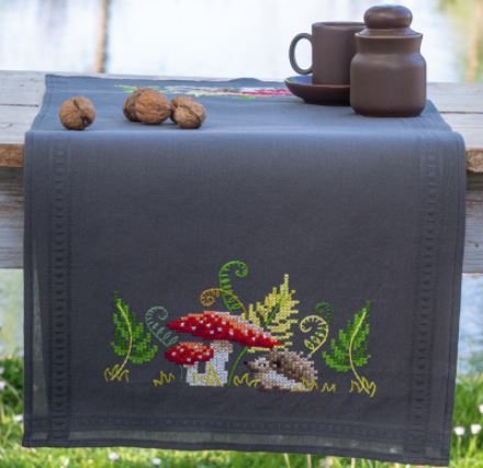 Little Hedgehog with Ferns Table Runner