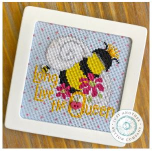 Queens Crown Button Pack