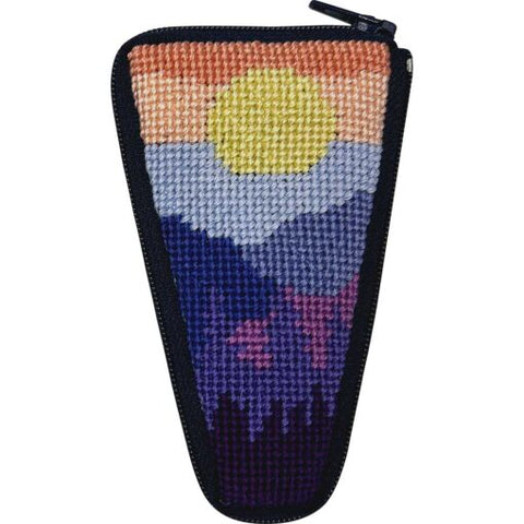 Stitch/Zip - Mountain Scene Scissor Case 