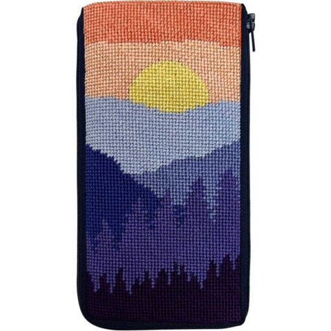 Stitch/Zip - Mountain Scene Eyeglass Case