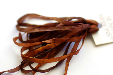 076 Chocolate Caramel - Silken Ribbons 4 mm