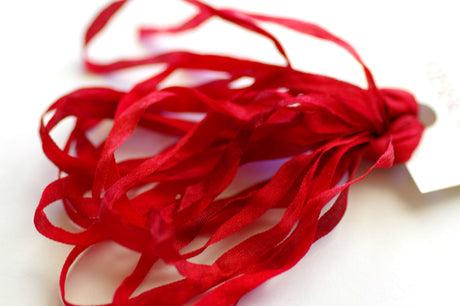 063 In the Reds - Silken Ribbons 4 mm